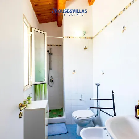 Дом отдыха House&villas- Casa Falconara *
